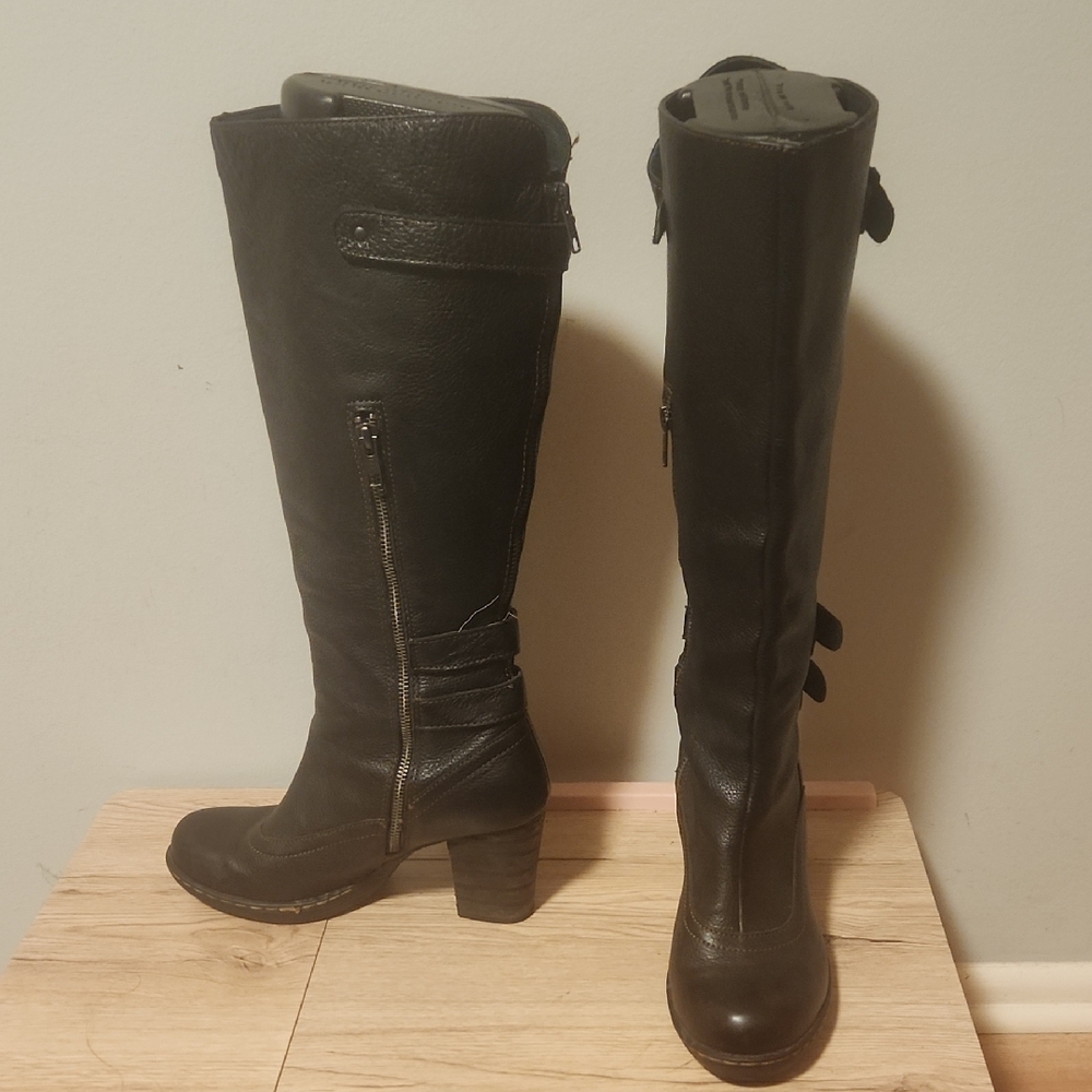 Born Leather  Black Heeled Knee-High Boots Size 8.5